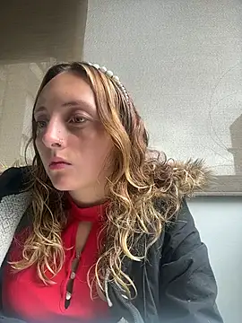 Mia dca online show from November 2025 03:13:02 PM