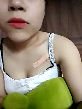 Snapshot of Lyly69699 chatting on October 2025 12:48:02 PM Lyly69699 online show from October 2025 12:48:02 PM