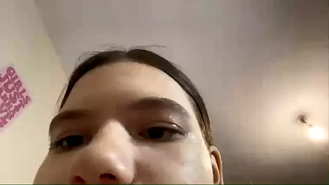 AlmetaBradicich online show from November 2025 04:19:02 PM