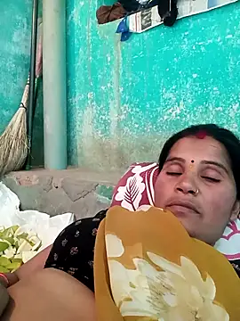 Snapshot of Nm_sanjna chatting on May 2026 06:18:01 AM Nm sanjna online show from May 2026 06:18:01 AM
