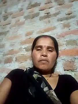 Snapshot of Nm_sanjna chatting on May 2026 05:32:02 PM Nm sanjna online show from May 2026 05:32:02 PM