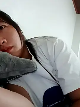 TrangNemo online show from October 2025 01:10:01 PM