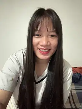 TrangNemo online show from November 2025 12:38:02 AM