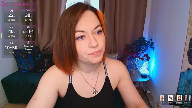 Snapshot of Serena_Foxxx chatting on May 2026 02:06:02 AM Serena Foxxx online show from May 2026 02:06:02 AM