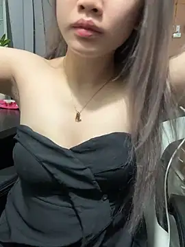 Beyeuuu online show from April 2026 02:25:02 AM