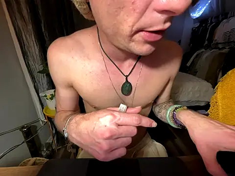 Dubbsssss online show from December 2025 06:42:02 AM