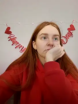 Evarey  online show from February 2026 05:12:02 AM