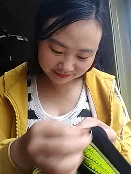 pi-pi-00 online show from October 2025 02:53:02 AM