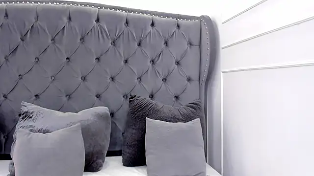 eva caos online show from April 2026 04:04:02 AM