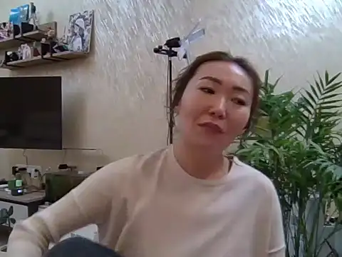 Ysolena online show from March 2026 02:01:02 PM