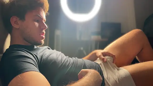 mynameischris online show from October 2025 09:04:01 PM