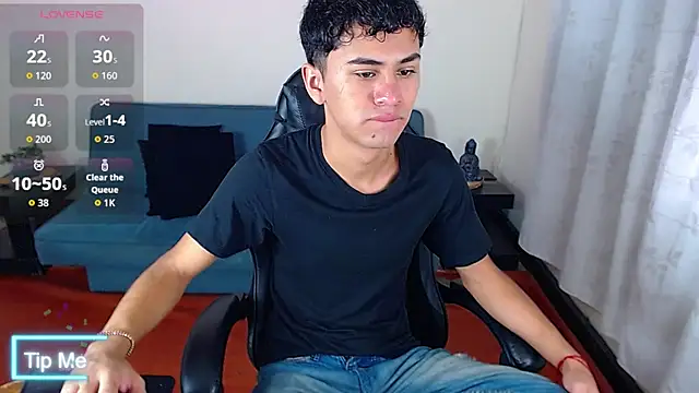 Snapshot of Alancum7 chatting on March 2026 12:49:02 PM Alancum7 online show from March 2026 12:49:02 PM