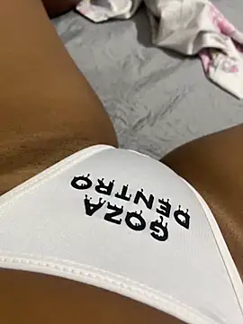 Brunamorenago online show from March 2026 12:11:01 PM