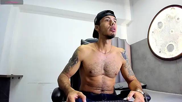 Rurik Jones online show from October 2025 11:55:02 AM