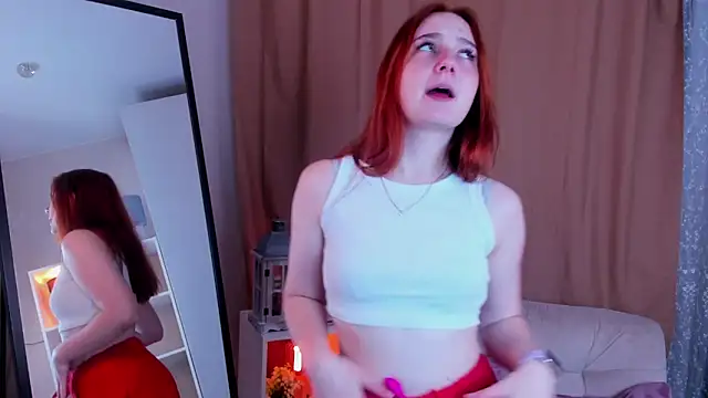 KellyeOun online show from November 2025 01:50:02 AM