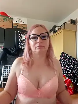 vivonivo online show from October 2025 02:08:01 PM