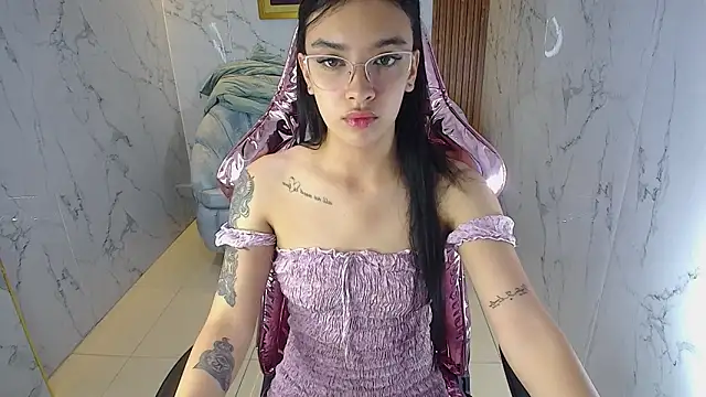 alana rosse s online show from November 2025 03:09:02 AM