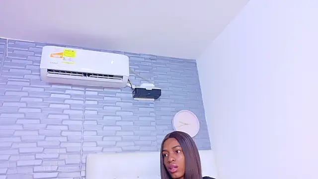 Hungry pussy18 online show from October 2025 01:47:02 PM