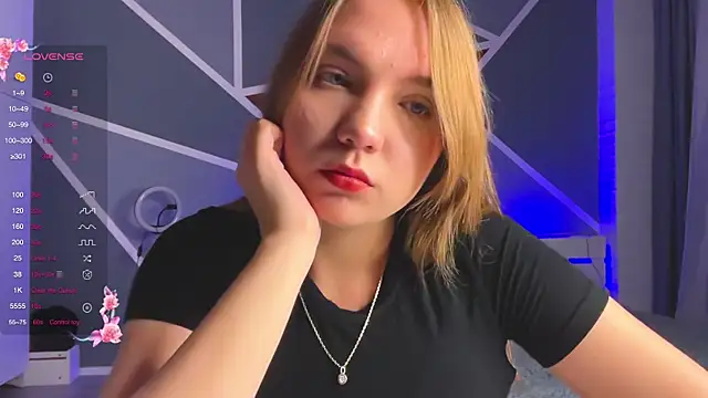 RebeccaEglitis online show from November 2025 04:29:01 PM