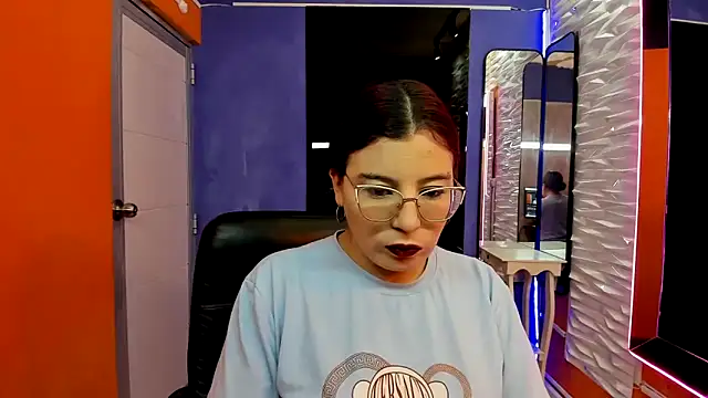 allison mc online show from November 2025 03:40:02 AM