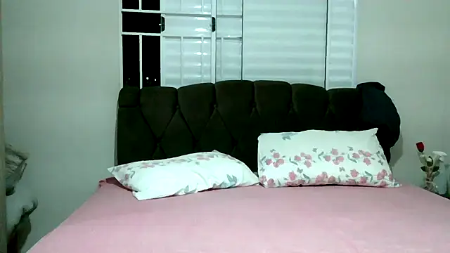 CleoHot25 online show from December 2025 12:38:02 AM