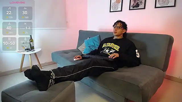 spike spigell online show from December 2025 03:45:02 AM