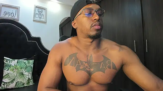 DenzelRios online show from November 2025 07:23:02 PM