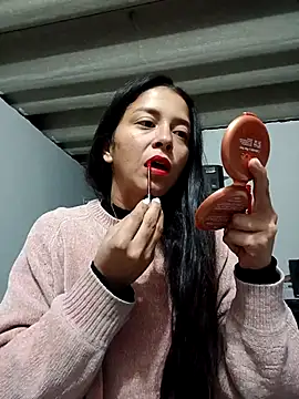 Eloisa smith online show from November 2025 04:11:01 AM