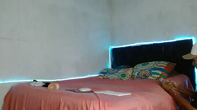 Paulosex12 online show from October 2025 01:57:01 AM