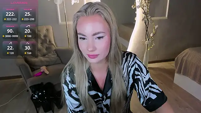  BellaClark online show from March 2026 08:20:01 PM