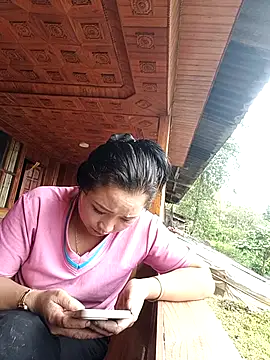 miemie-xx online show from October 2025 06:30:01 AM