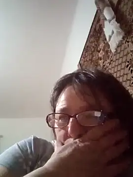 MilaCold5443 online show from December 2025 06:57:02 PM