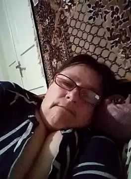 MilaCold5443 online show from April 2026 07:44:01 PM