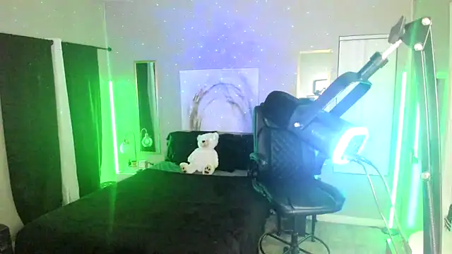 Myonnathegod online show from December 2025 05:02:01 AM