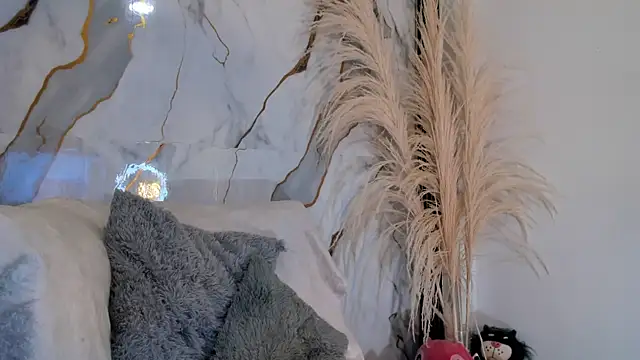 AbbyLewiis online show from November 2025 10:48:01 AM