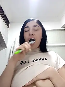 AbbyLewiis online show from December 2025 09:40:01 AM