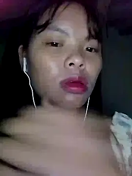 hello-cute online show from October 2025 03:35:01 PM