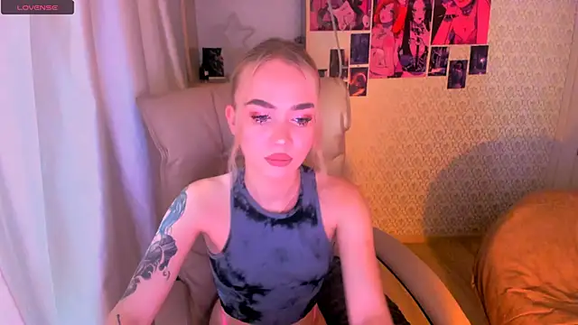 Lollyy baby online show from November 2025 09:09:02 AM