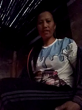 jerry-xx online show from December 2025 05:01:02 AM