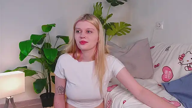 Any mo0n online show from October 2025 08:24:02 AM