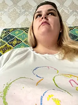 Snapshot of Vita6777 chatting on November 2025 09:32:01 AM Vita6777 online show from November 2025 09:32:01 AM