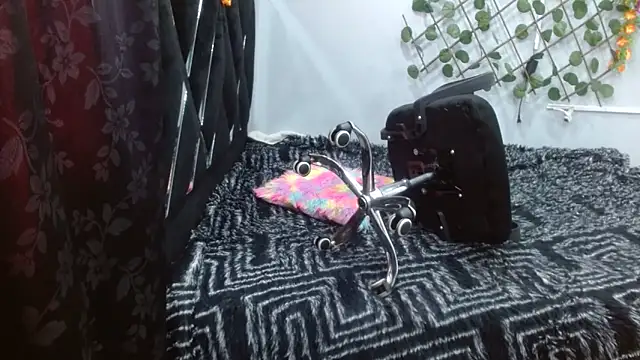 Melani ebony online show from April 2026 01:23:02 PM