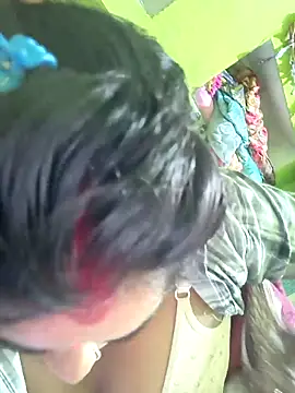 ALEXXA 143 online show from October 2025 08:02:02 PM