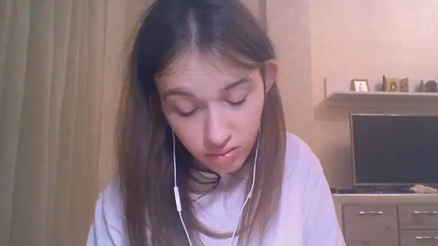 CeyaLier online show from October 2025 05:11:02 PM