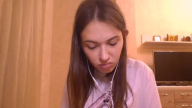 CeyaLier online show from December 2025 05:18:02 PM