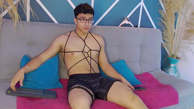 Stefano Calle online show from October 2025 12:06:01 PM