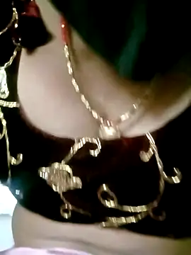 Sexy Riya Bhabhi online show from October 2025 08:25:01 AM