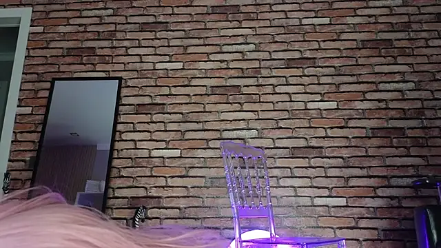 saya li1 online show from October 2025 06:37:01 PM