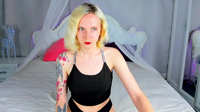 LikiLips online show from April 2026 07:57:01 AM