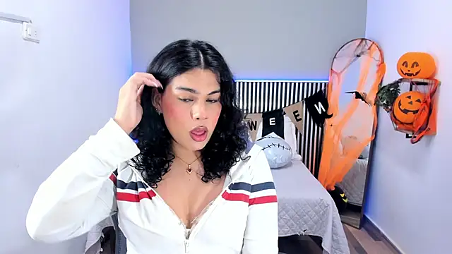 Little Alli online show from October 2025 07:40:01 PM